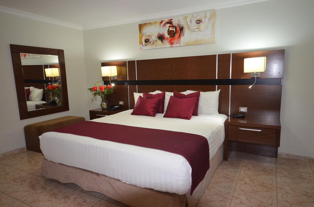 Hotel Coral Suites Ciudad de Panamá Exterior foto
