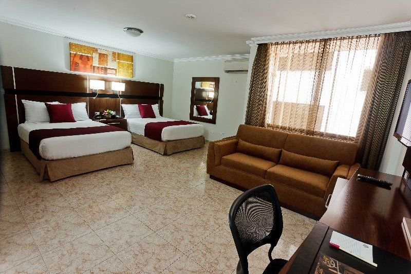 Hotel Coral Suites Ciudad de Panamá Exterior foto